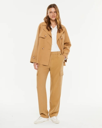 Gabardina corta camel